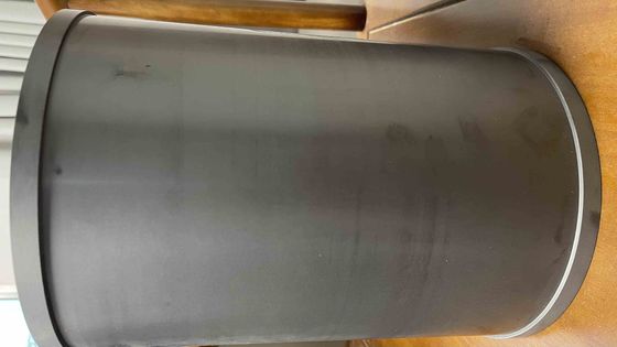 ความแข็งแรง เซรามิกซิลิคอนคาร์ไบด์สีดํา ใช้ในกระจกคริสตัลเหลว พลังงานใหม่ ทนทานการกัดสั่นและสวม