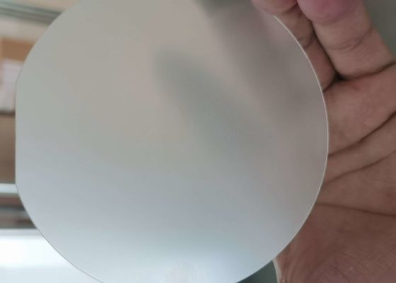 ความแข็งแรงแบบไฟฟ้าสูง อลูมิเนียไนตริด ท่อเซรามิก การขยายความร้อน 4.5-5.5x10-6/K