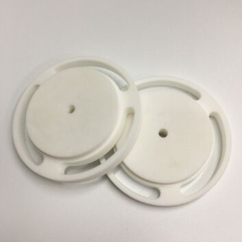 สามารถแปรรูปได้ด้วยเครื่องมือมาตรฐาน Macor Ceramic ด้วยความแม่นยําในการแปรรูปสูง ความอดทนขนาด 0001mm และประสิทธิภาพการขยายความร้อน 72 X 107 C